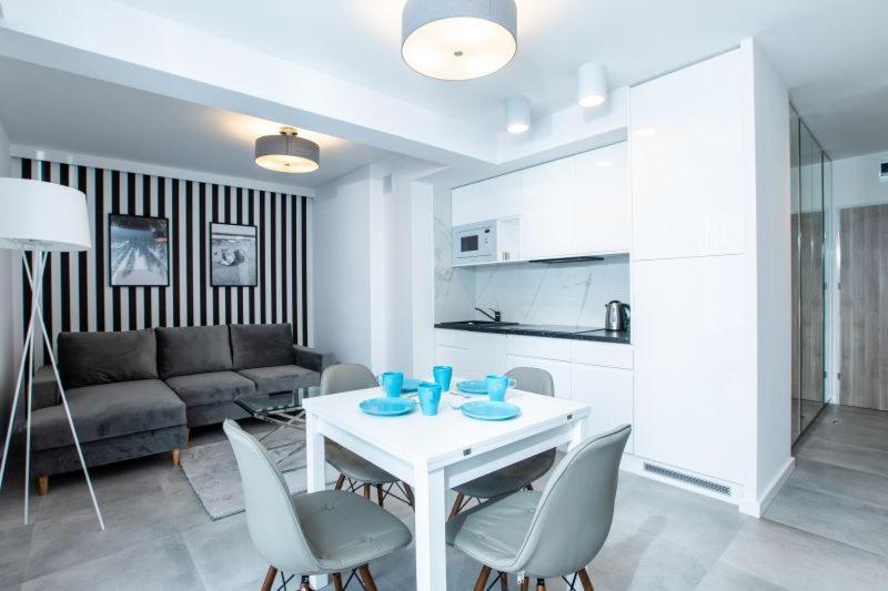 Resort Apartamenty Klifowa Rewal 30 Buitenkant foto